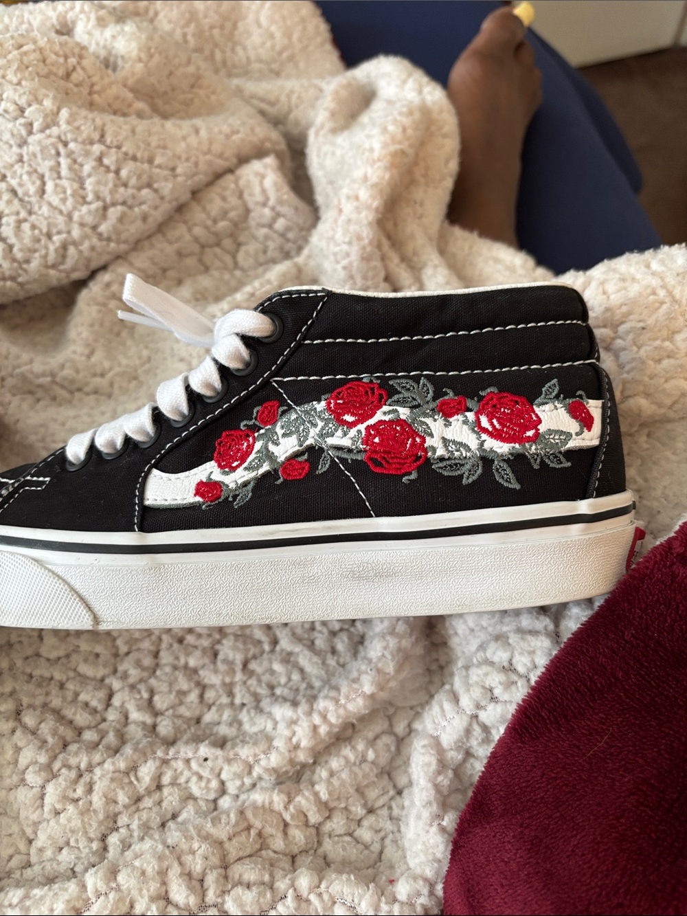 Vans Black & White Sneakers with Red Floral Accents - Picture 3 of 9